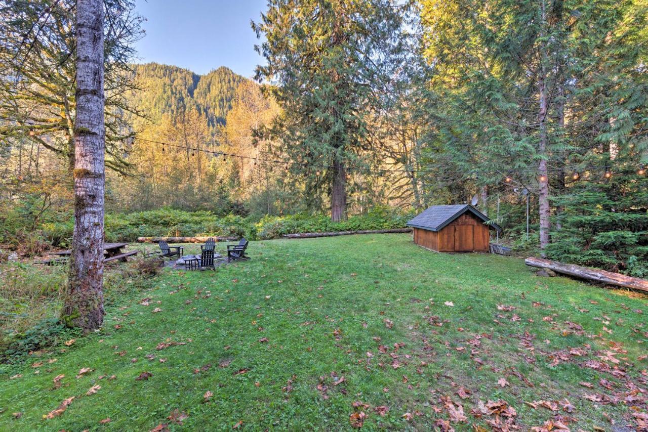 Riverfront Gold Bar Log Cabin Near Stevens Pass! Ngoại thất bức ảnh